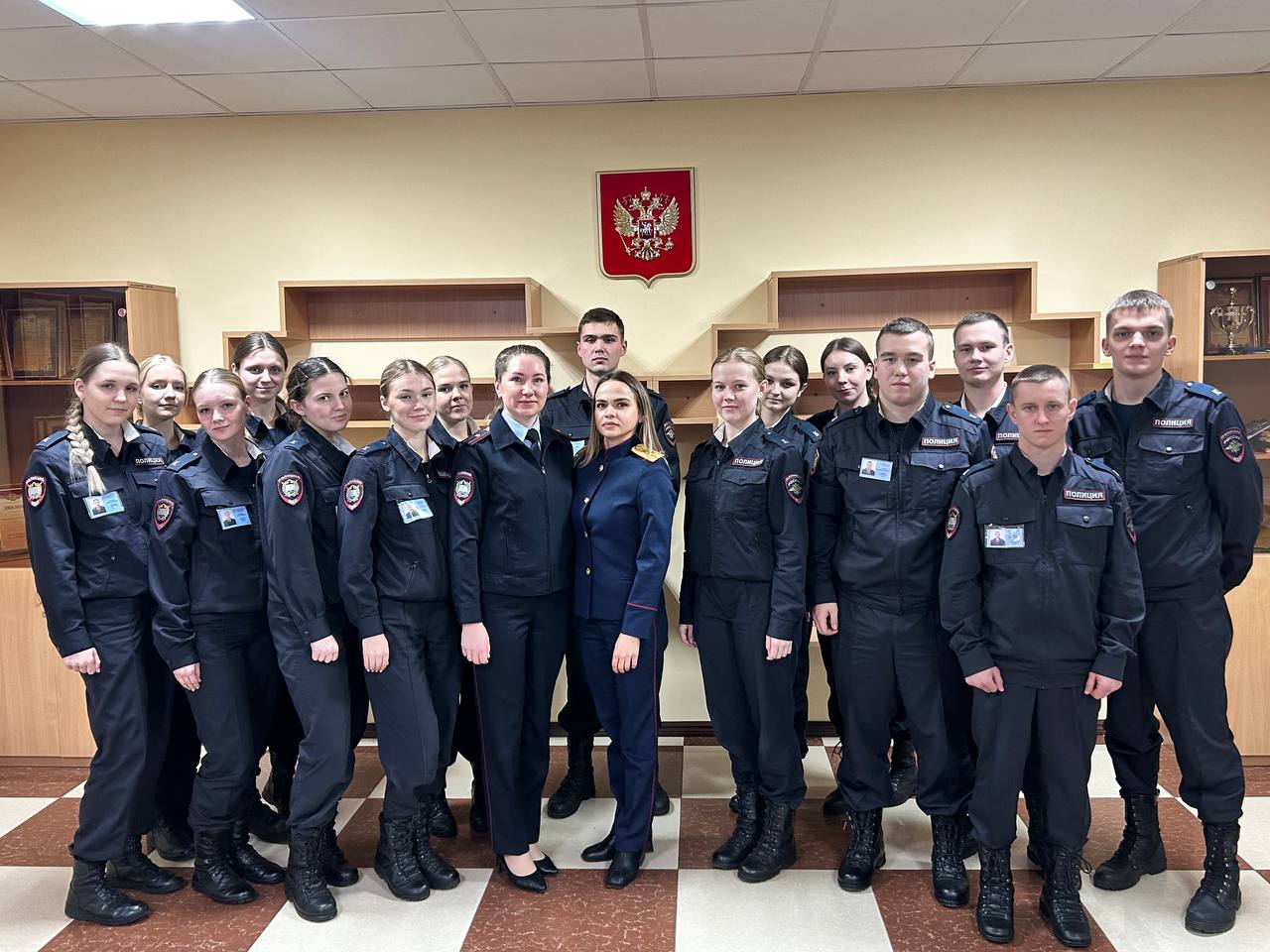 Сотрудник регионального следственного управления встретилась с курсантами Нижегородской академии МВД России