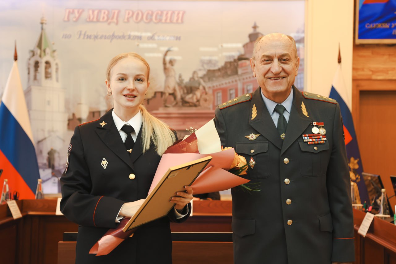 В ГУ МВД России по Нижегородской области с днем службы поздравили участковых уполномоченных полиции В ГУ МВД России по Нижегородской области с днем службы поздравили участковых уполномоченных полиции