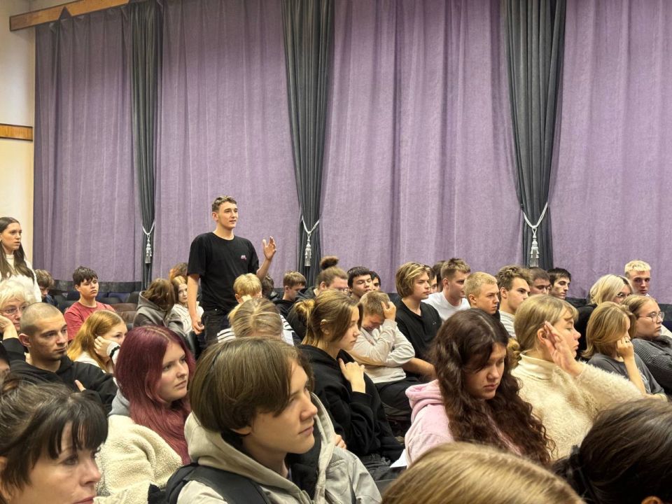 Патриотическое воспитание нижегородской молодежи - через «Истории СВОих»