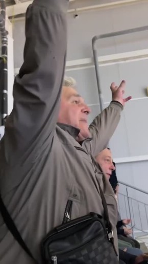 Болельщик из Городца показал мастер-класс по фанатской самоотдаче