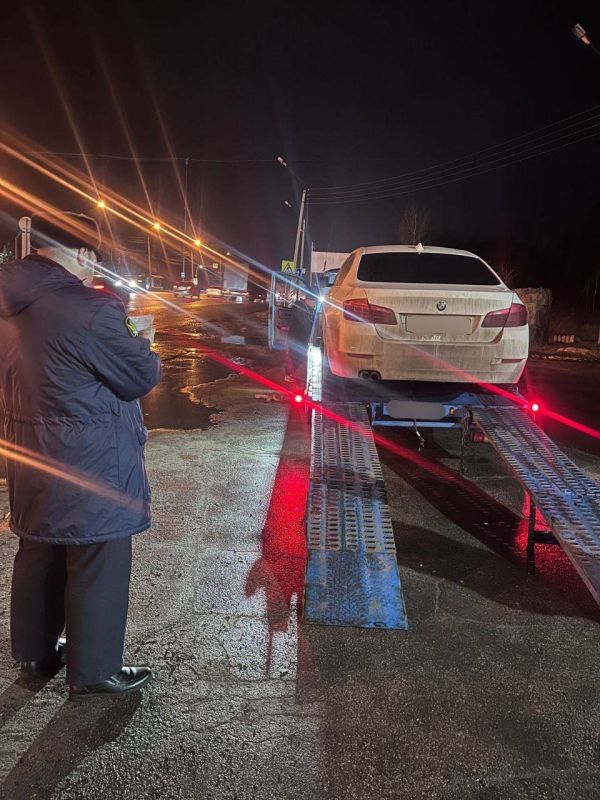 18.11.2025 в 14:13 на посту ДПС «Орловские дворики» инспекторами ОБ ДПС ГИБДД ГУ МВД России по г. Нижнему Новгороду был остановлен автомобиль BMW 520