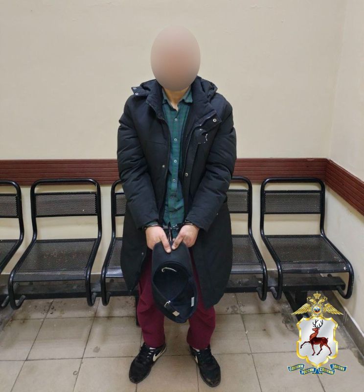 В Нижнем Новгороде сотрудники ППС задержали мужчину за хранение синтетического наркотика