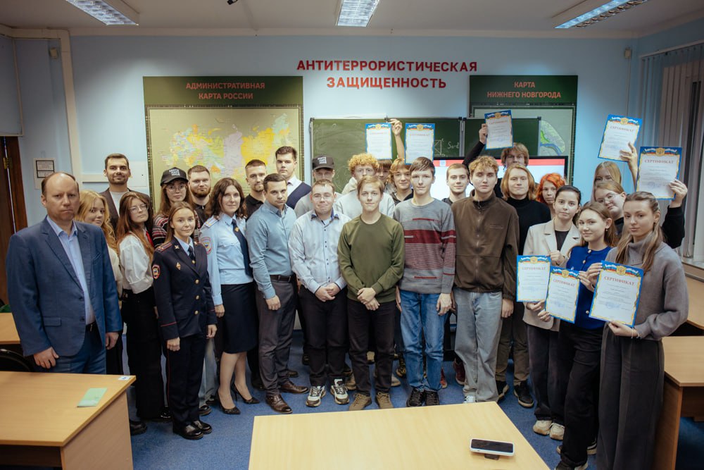 Делимся фото с защиты проектов киберволонтеров Делимся фото с защиты проектов киберволонтеров