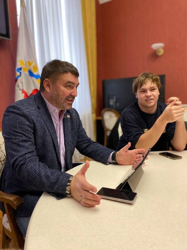 Чем вам запомнилась уходящая неделя? Депутатам регионального парламента, выполнившим много наказов избирателей, точно будет что вспомнить Чем вам запомнилась уходящая неделя? Депутатам регионального парламента, выполнившим много наказов избирателей, точно будет что вспомнить