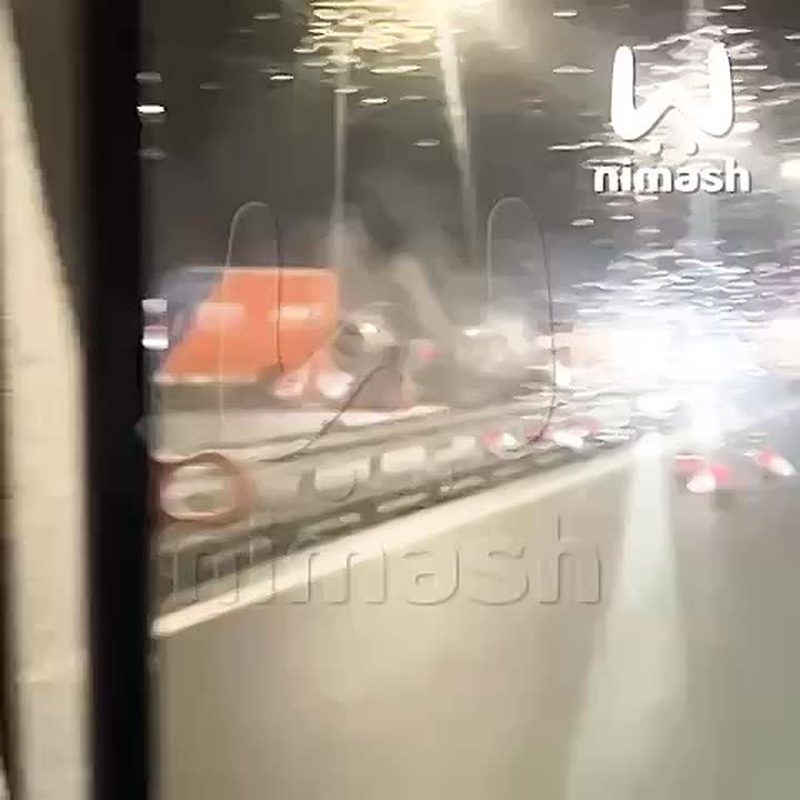 Два автобуса попали в массовую аварию трассе М-12