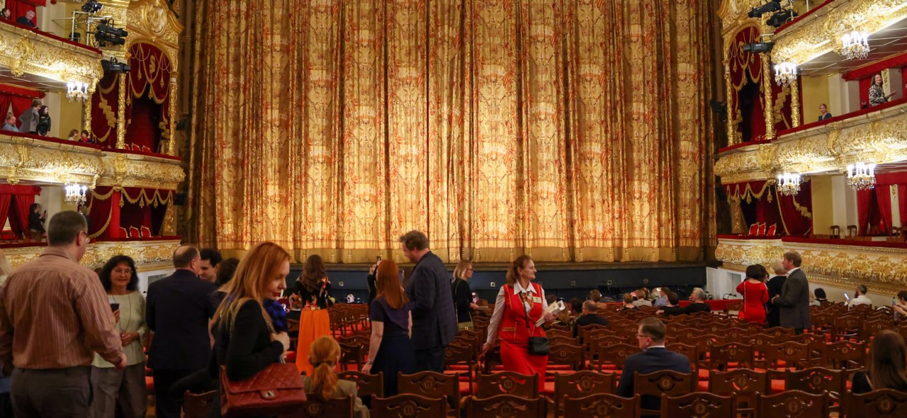 Житель Павлово потерял более 10 000 при покупке билетов в театр