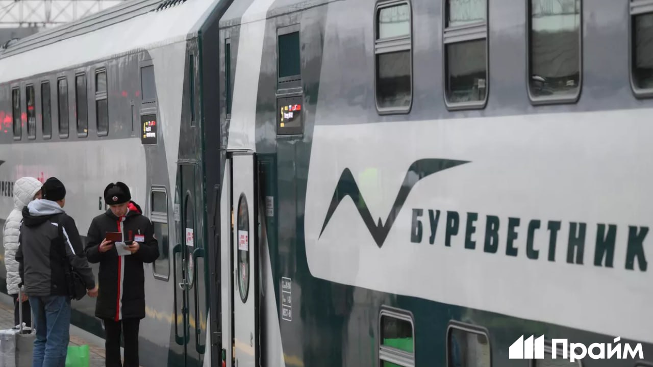 РЖД показали новый двухэтажный поезд "Буревестник"