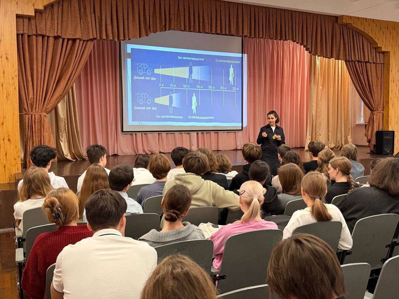 Сотрудники Госавтоинспекции в нижегородских школах!