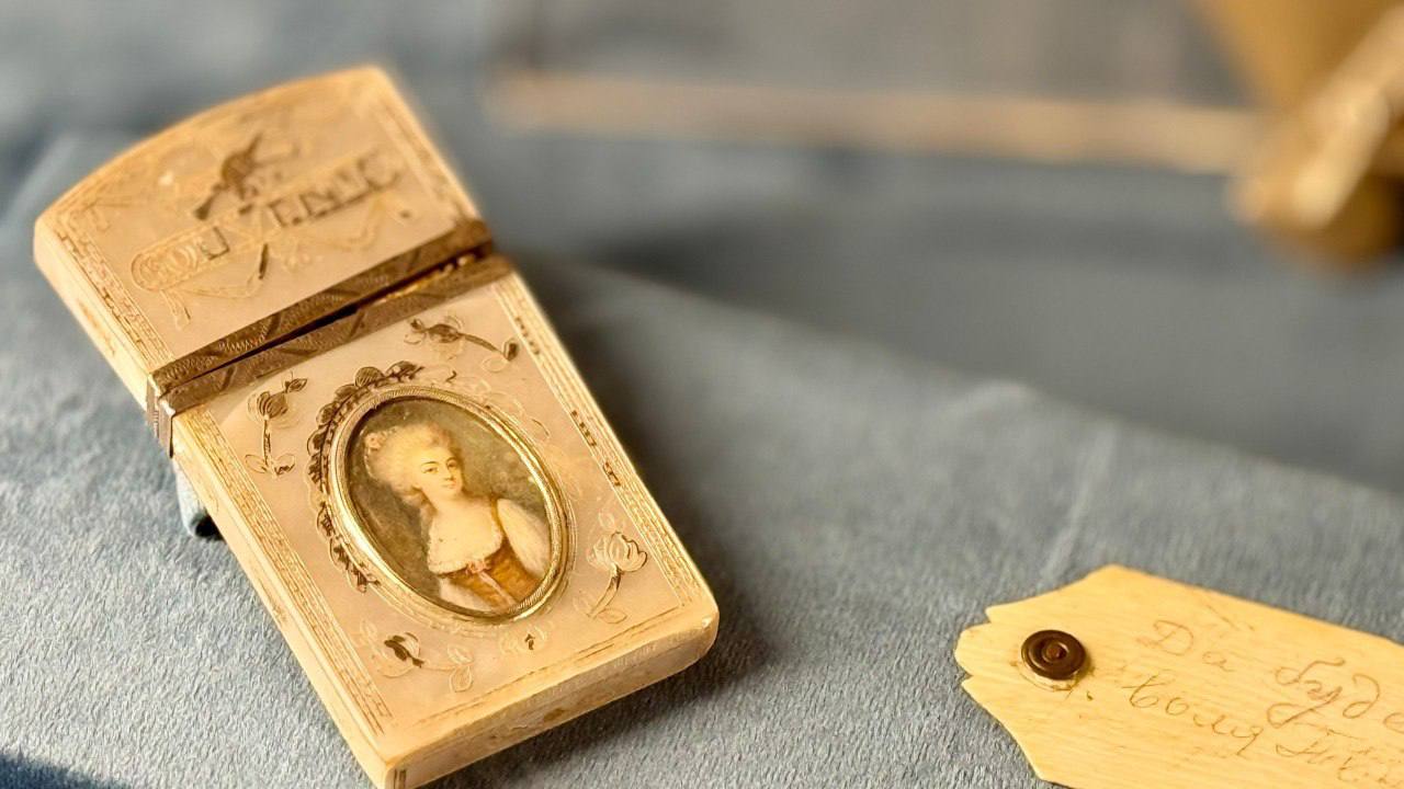 В усадьбе Рукавишниковых в Нижнем Новгороде открылась выставка «Волшебный мир зимних праздников» В усадьбе Рукавишниковых в Нижнем Новгороде открылась выставка «Волшебный мир зимних праздников»