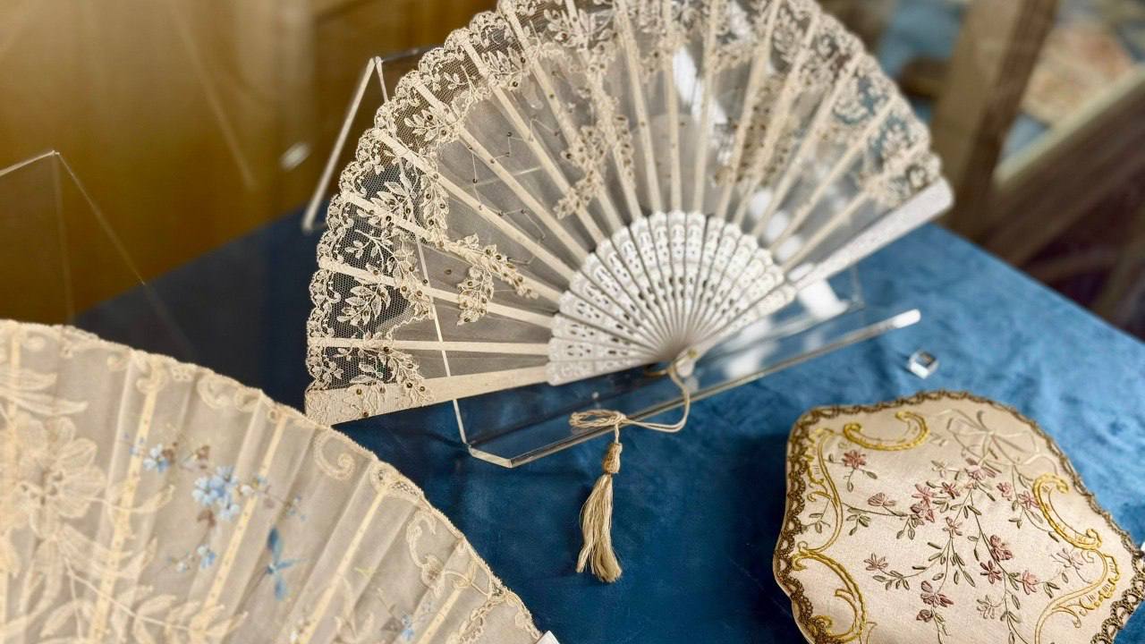 В усадьбе Рукавишниковых в Нижнем Новгороде открылась выставка «Волшебный мир зимних праздников» В усадьбе Рукавишниковых в Нижнем Новгороде открылась выставка «Волшебный мир зимних праздников»