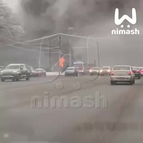 Цветочный ларёк сгорел на остановке в Нижнем