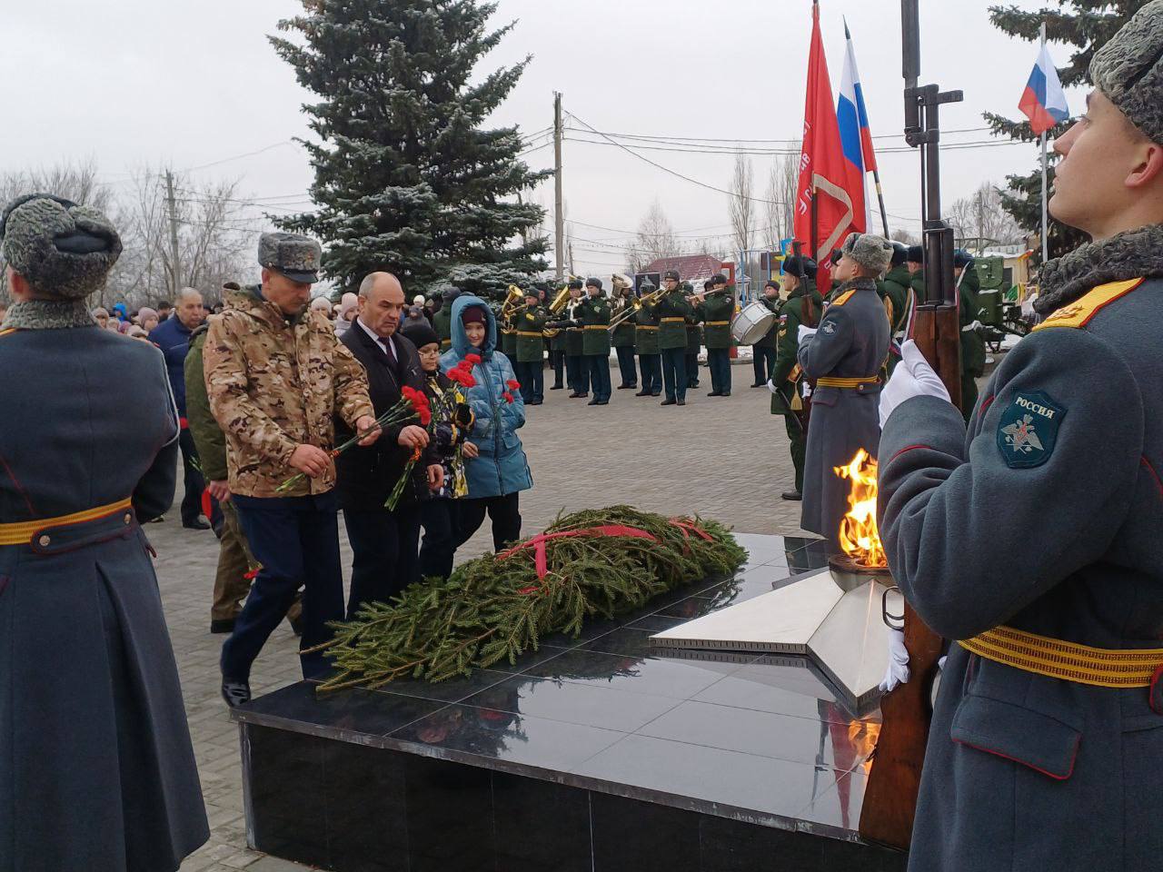 Сегодня, в День Героев Отечества, в селе Гагино появился свой Вечный огонь Сегодня, в День Героев Отечества, в селе Гагино появился свой Вечный огонь
