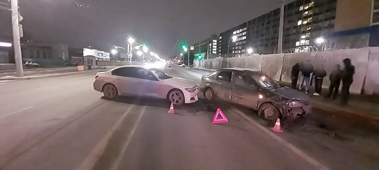 За минувшие сутки 8 декабря 2025 года на территории Нижегородской области произошло 12 ДТП с пострадавшими, в которых 1 человек погиб, 11 получили травмы За минувшие сутки 8 декабря 2025 года на территории Нижегородской области произошло 12 ДТП с пострадавшими, в которых 1 человек погиб, 11 получили травмы