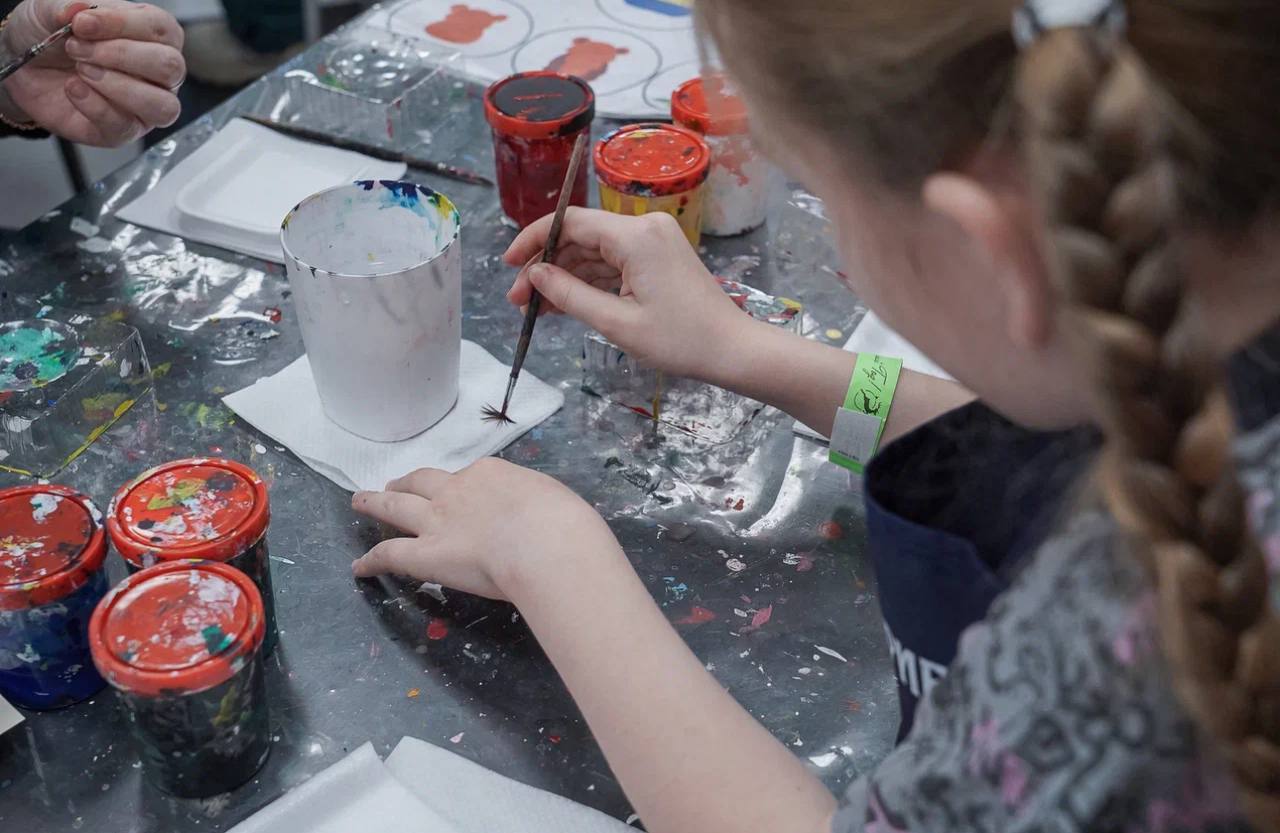 «Мы стараемся окружить семьи наших защитников заботой и вниманием» «Мы стараемся окружить семьи наших защитников заботой и вниманием»