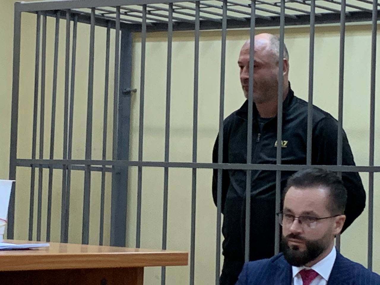 Главу благотворительной организации «Чистое сердце» Михаила Арзамасцева арестовали до 7 февраля 2026 года, передает корреспондент «Ъ-Урал»