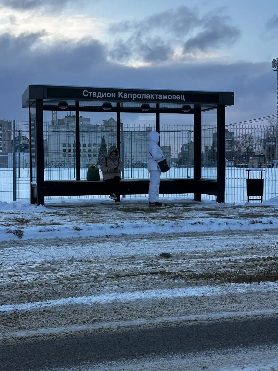 В Дзержинске на борьбу со снегопадом и гололёдом направили 26 единиц специализированной техники В Дзержинске на борьбу со снегопадом и гололёдом направили 26 единиц специализированной техники