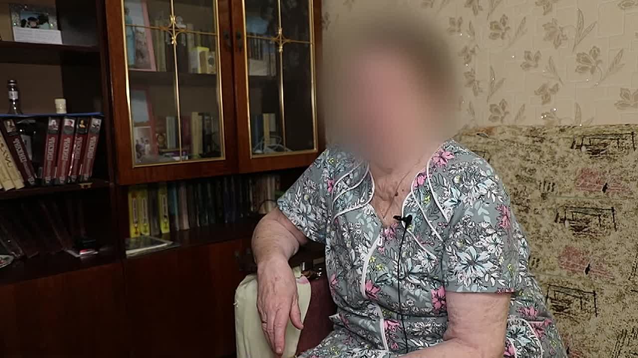 18-летняя девушка украла 100 тысяч рублей у пенсионеров, представившись сотрудницей банка