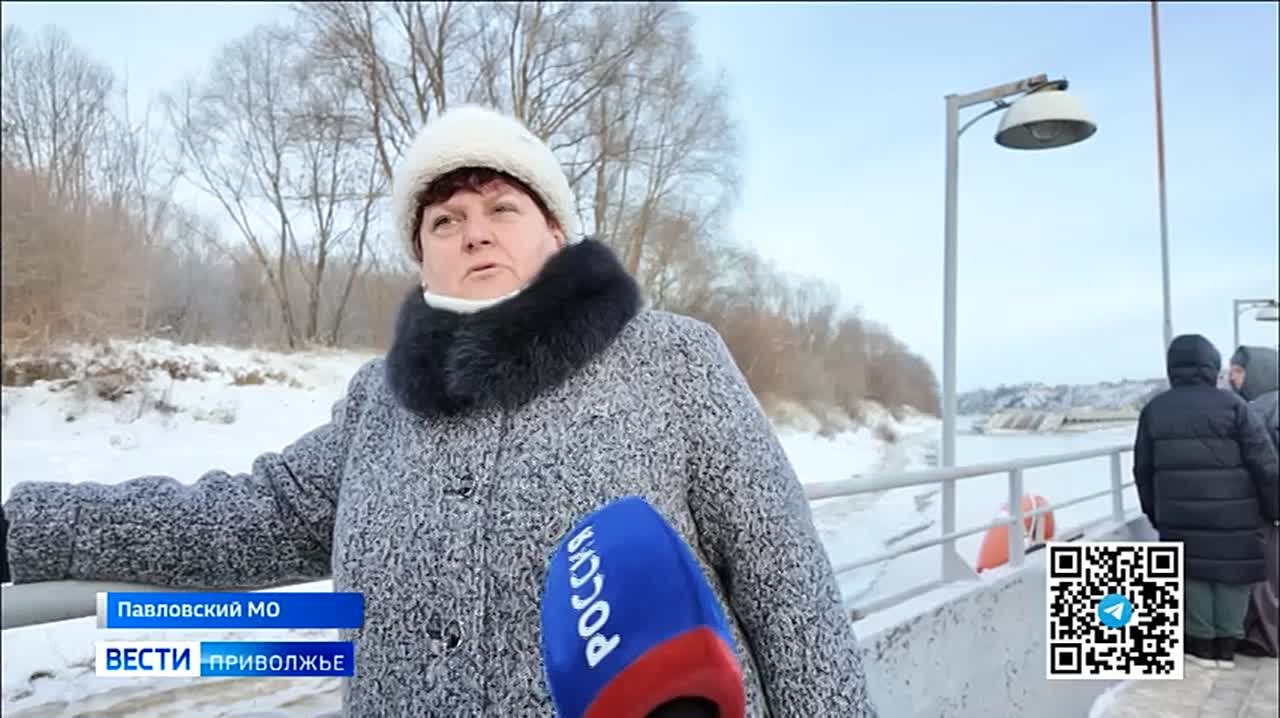 Наплавной мост, соединявший Павлово и Тумботино, по-прежнему остаётся разобранным