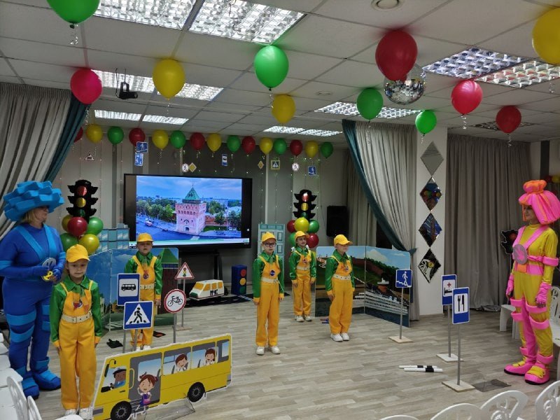 В Нижнем Новгороде сотрудники ГАИ приняли участие в финале городского конкурса «Юные знатоки дорожного движения»