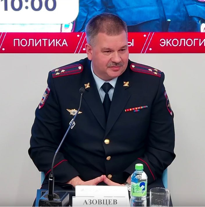 Почти 3000 народных дружинников и 3 общественных объединения оказывают помощь полицейским региона в обеспечении общественного порядка на улицах