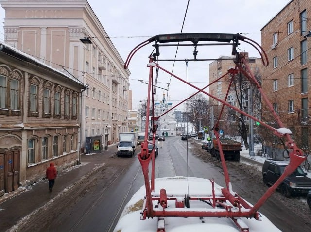 Сразу на нескольких улицах началась техническая обкатка трамвайных путей после завершения реконструкции