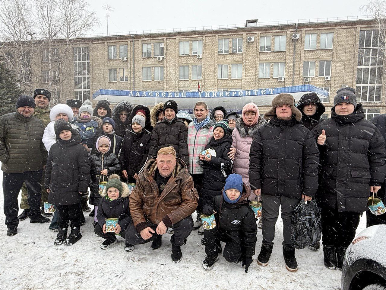 Виктор Водолацкий: Очередная партия новогодних подарков прибыла на территорию Луганской Народной Республики