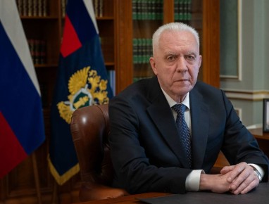 Поздравление Генерального прокурора Российской Федерации Александра Гуцана с наступающим Новым годом и Рождеством Христовым: