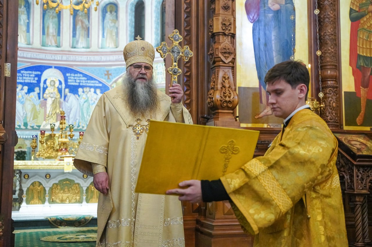 Молебен в честь гражданского новолетия состоится сегодня в Александро-Невском кафедральном соборе