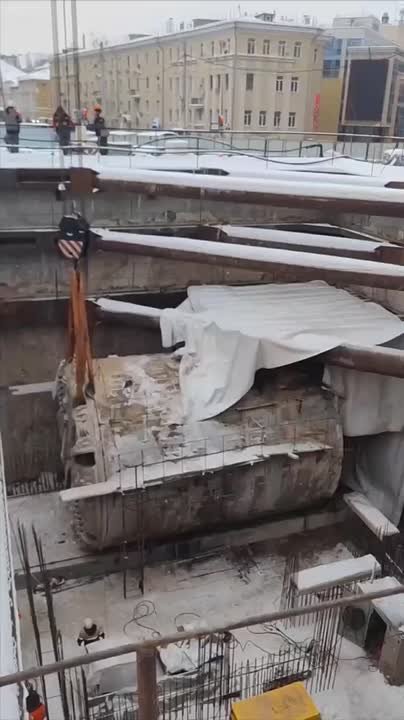 В Нижнем Новгороде начался демонтаж тоннелепроходческого щита «Владимир» перед отправкой на профосмотр