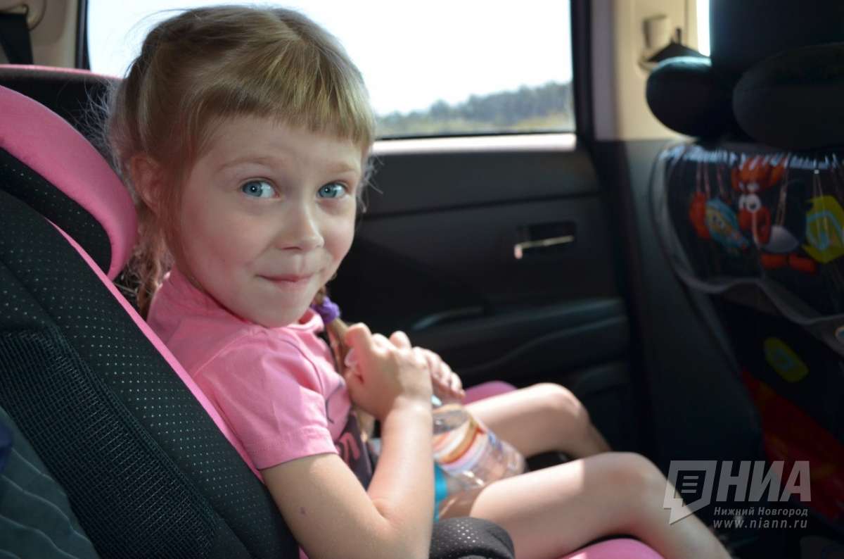 С 9 января 2026 года в России ужесточены меры за нарушение правил перевозки детей