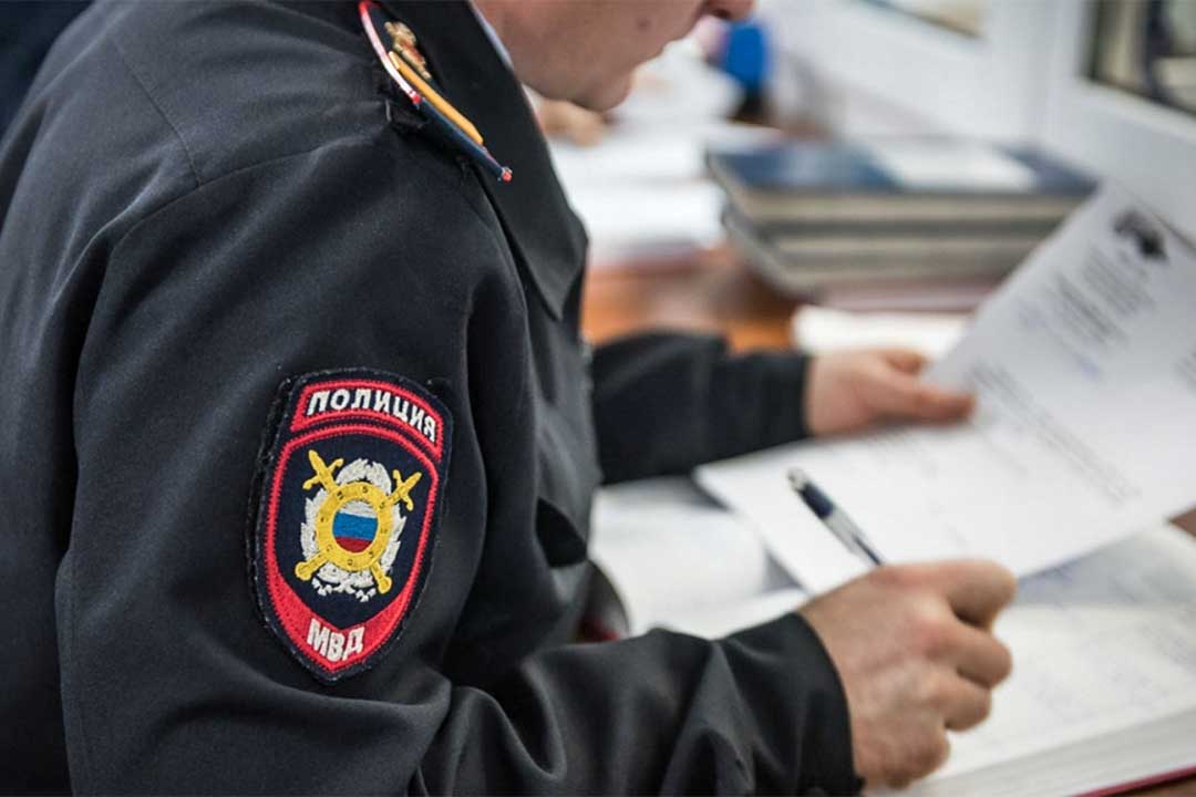 Дзержинскими полицейскими проводится проверка по факту конфликта несовершеннолетних