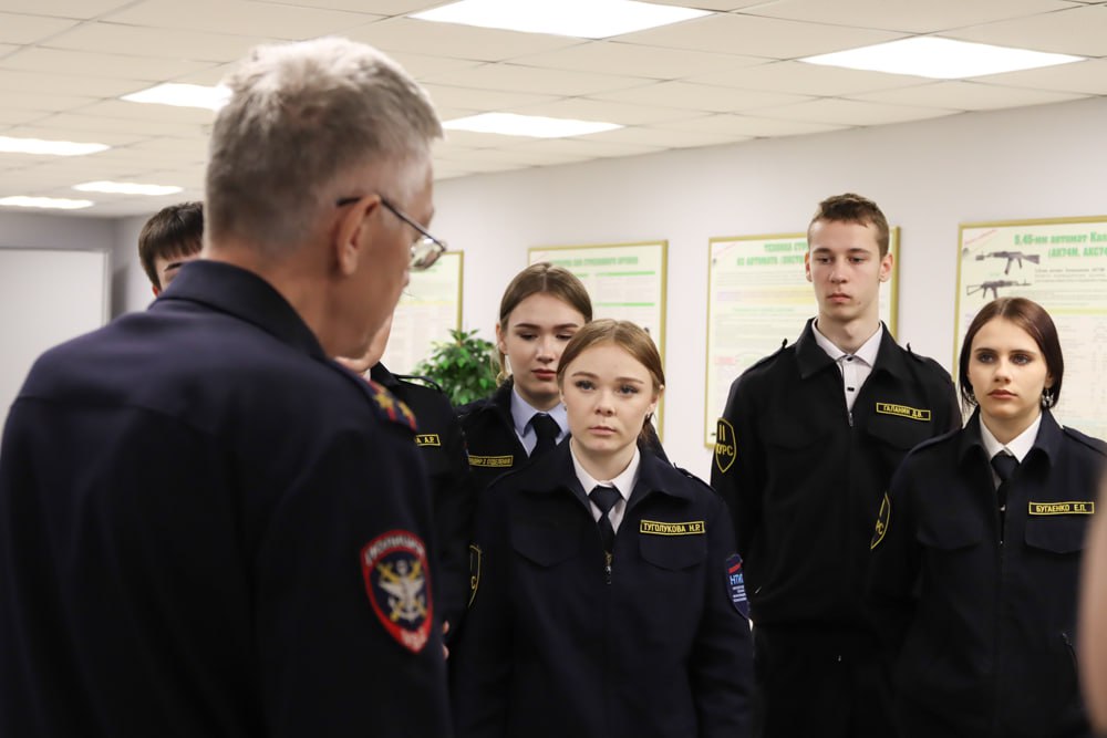 В Нижнем Новгороде студенческий десант высадился в транспортной полиции В Нижнем Новгороде студенческий десант высадился в транспортной полиции