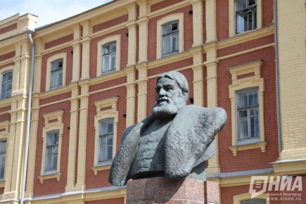 � ������������� ������� ������ �������������� ����� � ����� � �������� ������� �������