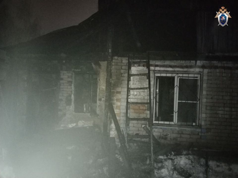 В городе Нижнем Новгороде следователи СК России выясняют обстоятельства гибели мужчины на пожаре