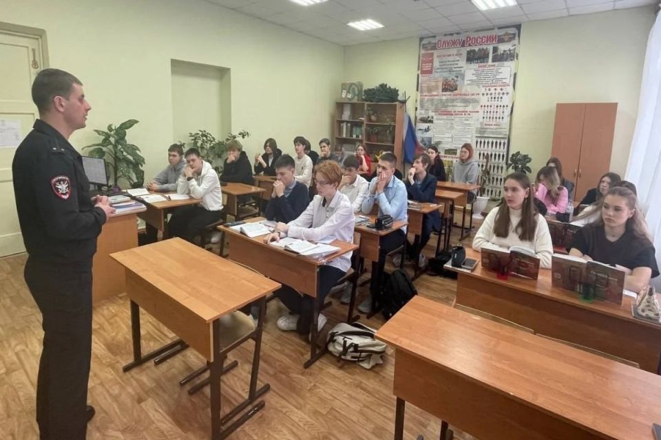 Во Владимирской области сотрудники транспортной полиции провели мероприятие для учащихся