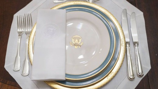 Эти досадные ошибки в сервировке стола допускают 9 хозяек из 10: проверьте свои знания