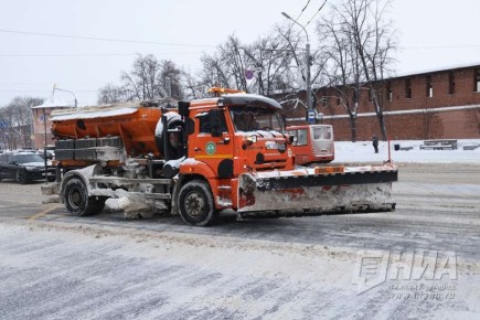 Число уборочной техники на дорогах Нижнего Новгорода удвоили