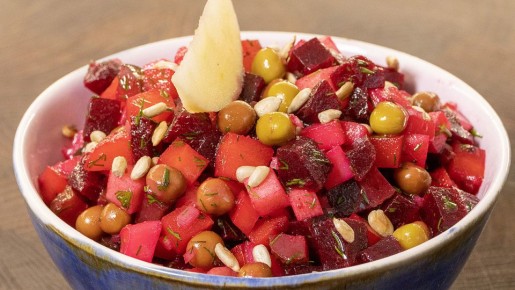 Винегрет с яблочной хрустинкой