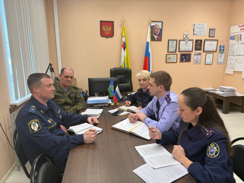 Помощник руководителя следственного управления провел рабочее совещание по вопросам формирования профильных кадетских классов