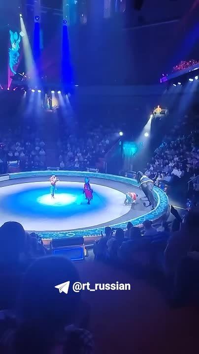 ������� ������ ����, �������� ���� �� ������ � ������������� �����