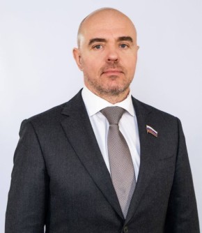 ������� ���� ������� ��������� ������� 4,5 ���� ������� �� �������������