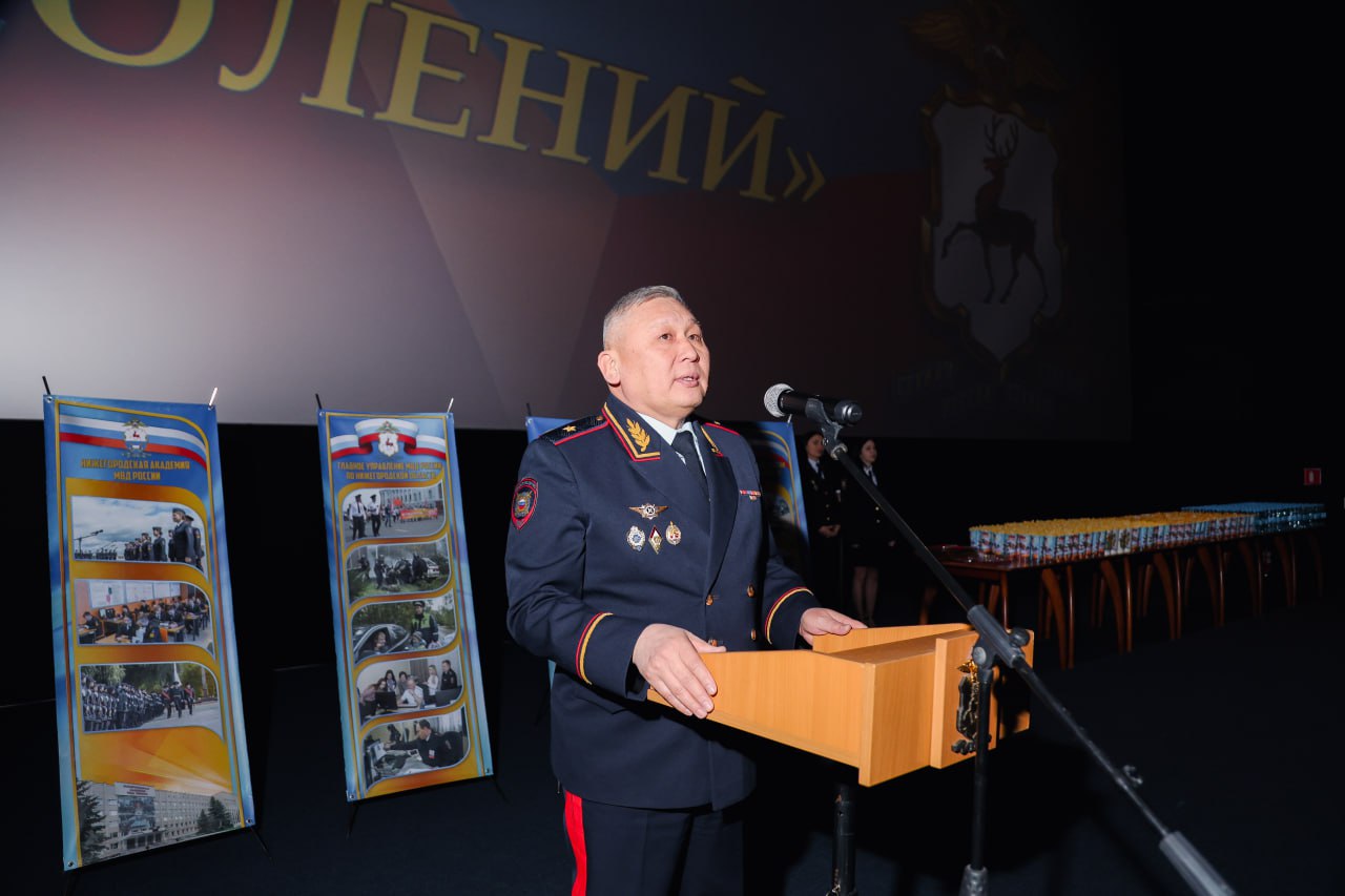 «Связь поколений» объединила полицию, ветеранов и молодёжь в Нижнем Новгороде «Связь поколений» объединила полицию, ветеранов и молодёжь в Нижнем Новгороде