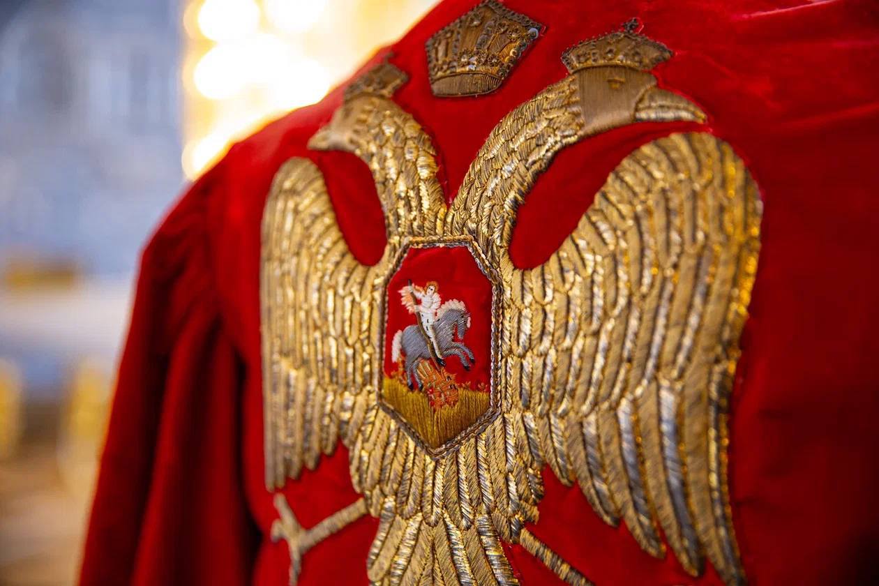 Золотая нить сквозь сословия: выставка «Северное солнце» в музее-заповеднике «Царское Село» Золотая нить сквозь сословия: выставка «Северное солнце» в музее-заповеднике «Царское Село»