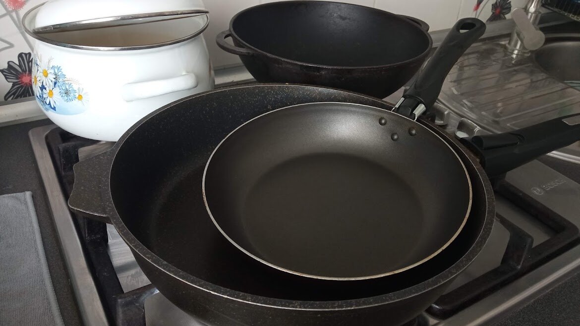 Когда старая посуда может угрожать вашему здоровью?