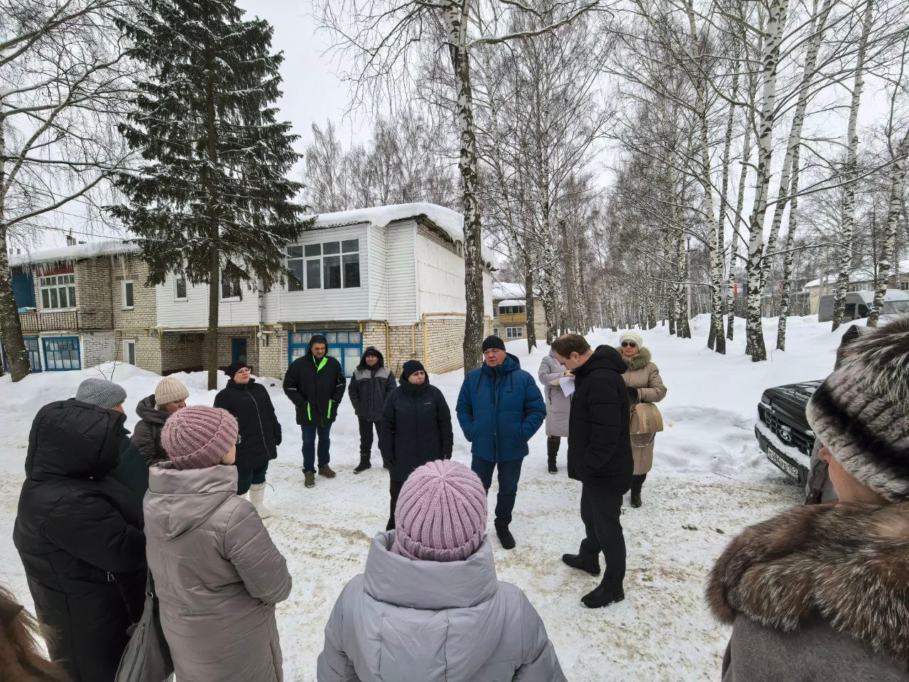 В Княгинине рухнула часть крыши жилого дома № 37 на ул. Октябрьской В Княгинине рухнула часть крыши жилого дома № 37 на ул. Октябрьской