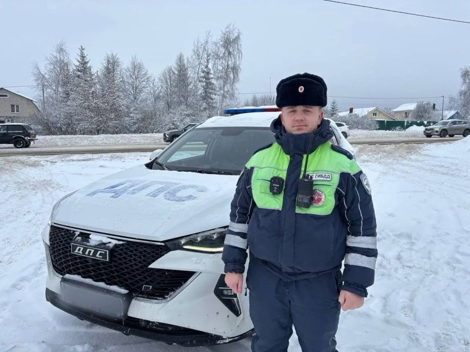 Доброго утра и безопасных дорог желает старший инспектор ОБ ДПС по Нижегородской области Евгений Горюнов!