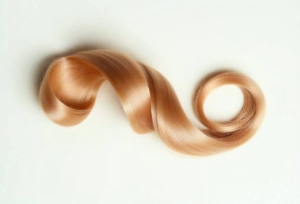 Мигранта с 10 кг человеческих волос задержали в нижегородском аэропорту