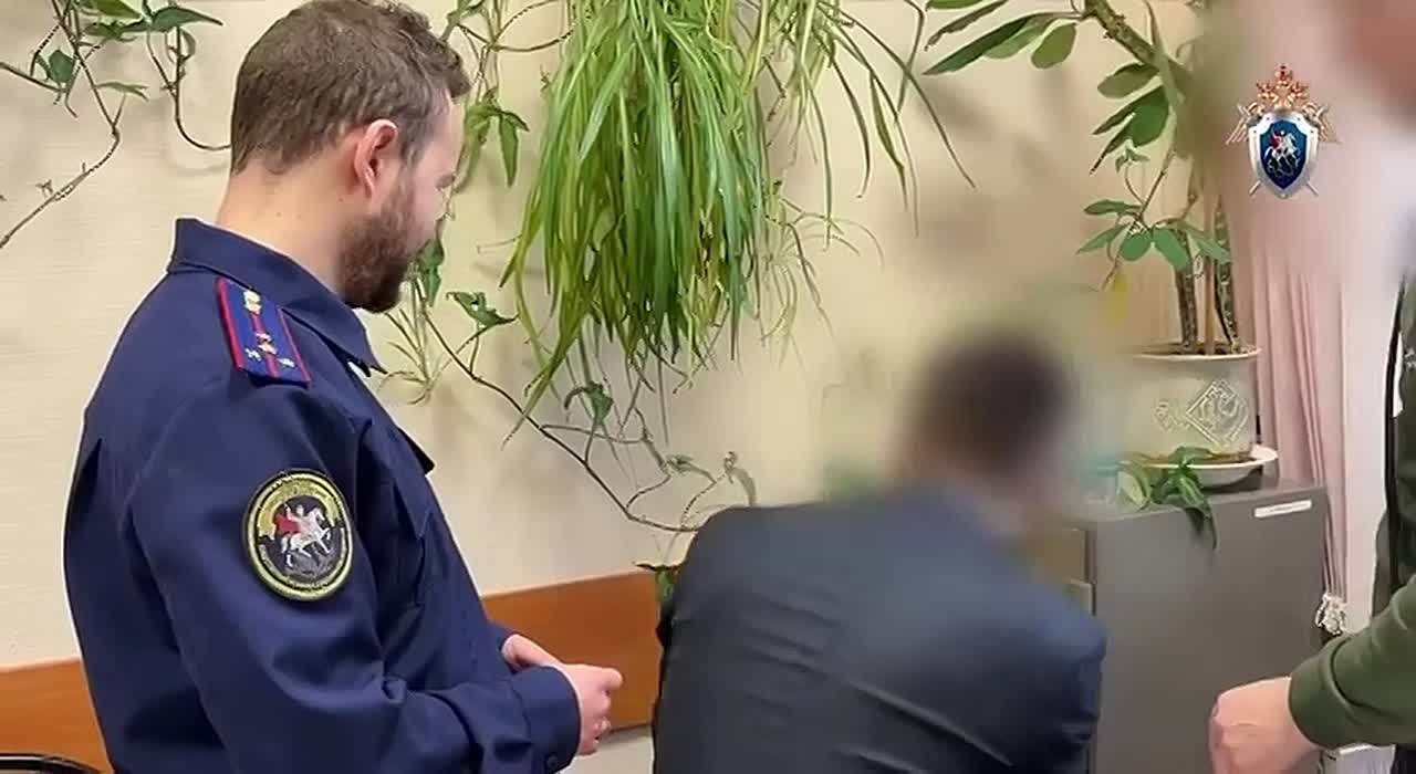 Замруководителя Верхне-Волжского БВУ Федерального агентства водных ресурсов обвиняют в получении взяток