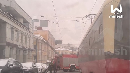 ����� ������������ ���� ����� � ������������ ������ �������