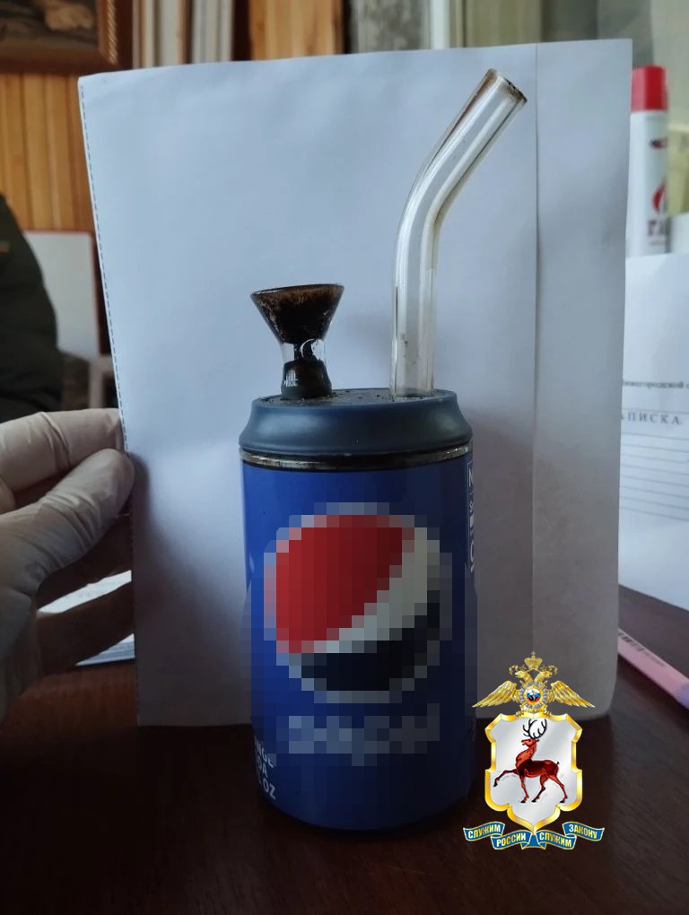 Полицейские в Шахунье пресекли деятельность «закладчика» интернет-магазина наркотиков Полицейские в Шахунье пресекли деятельность «закладчика» интернет-магазина наркотиков